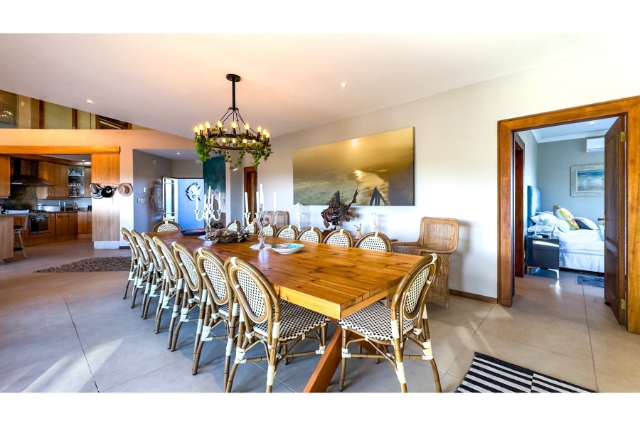 7 Bedroom Property for Sale in Dana Bay Western Cape